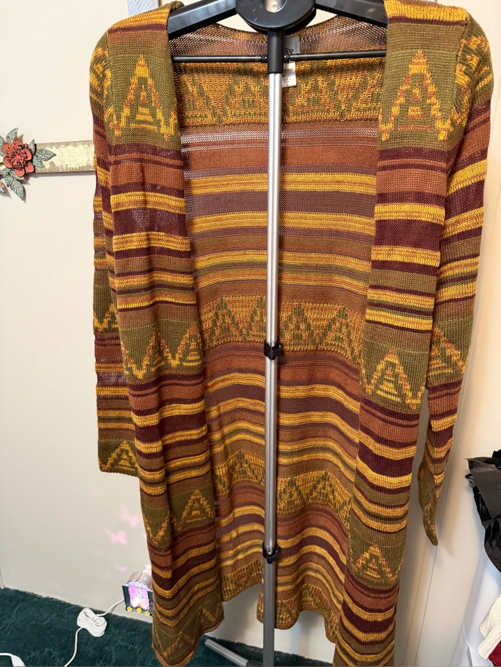 Daytrip Boho Aztec Striped Open Front Longline Cardigan Sweater - M
